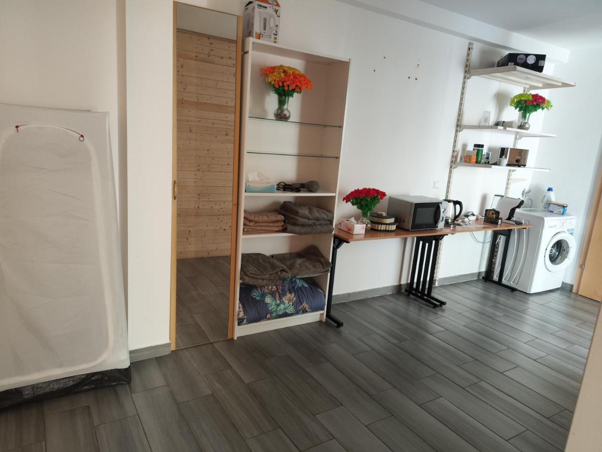 Erdgeschoss Wohnung Nahe Flughafen Вена Экстерьер фото